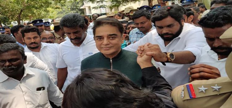 kamalhaasanpolice.jpg