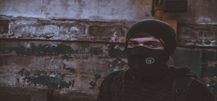 maskedman12.jpg