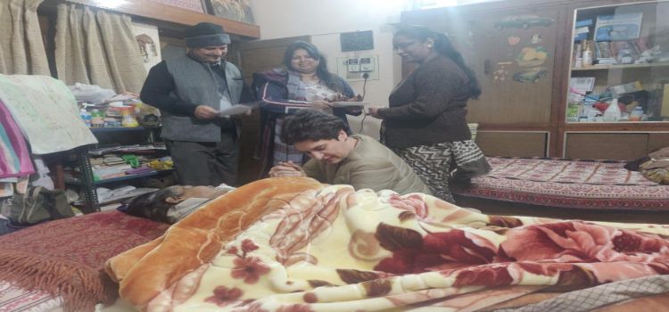 priyankagandhiwalk.jpg